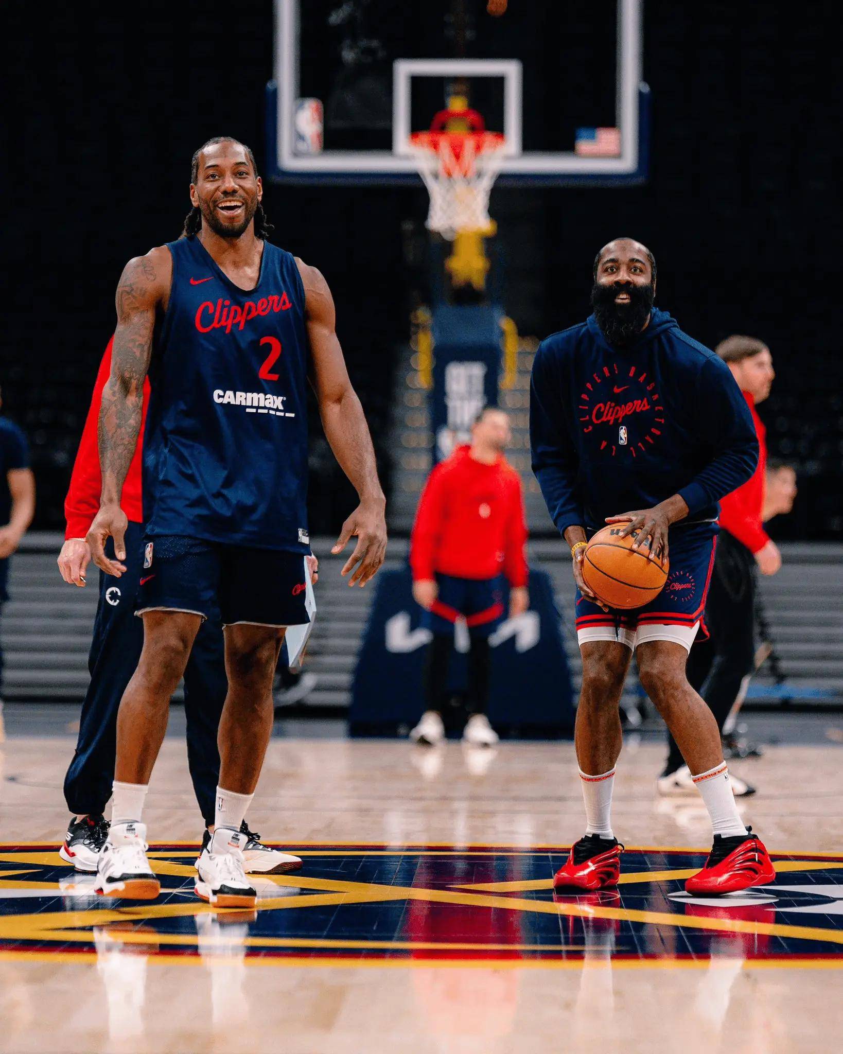 米兰棋牌入口-包含CBA季后赛赛程吃紧，洛杉矶快船转会期手感冰凉，球迷炸锅，细节决定成败的词条